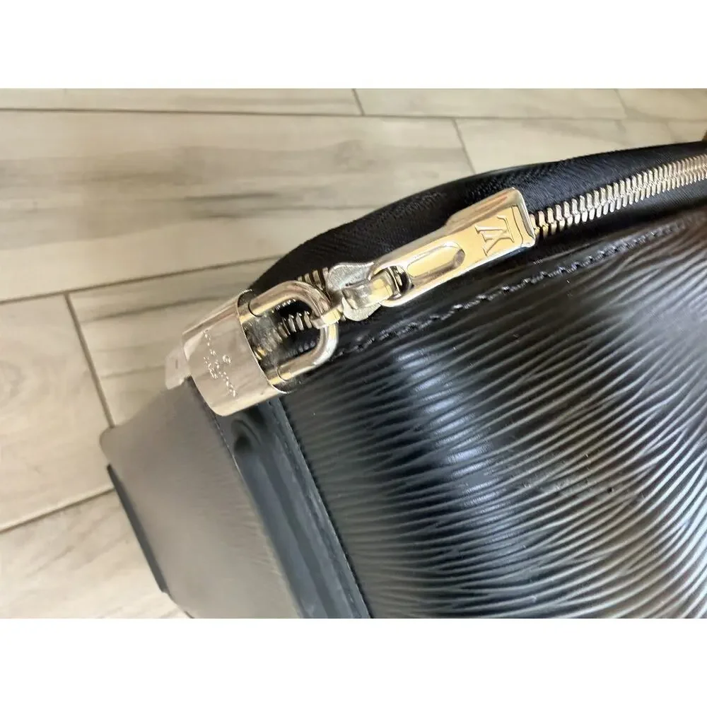 Louis Vuitton Epi Pegase 50 Pre-Loved Travel Bag Black LSaja Cover Included